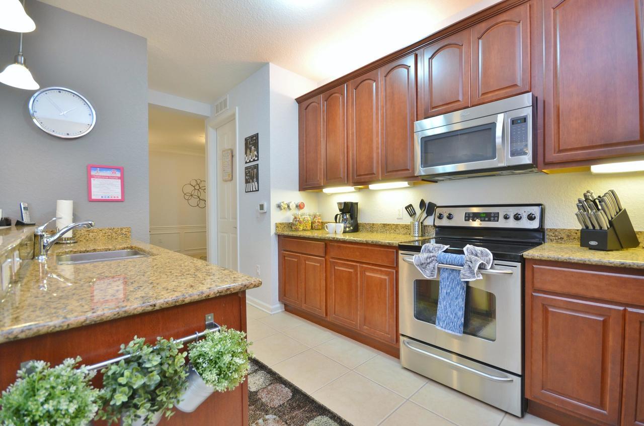 Palmavera Deluxe Kissimmee Exterior photo